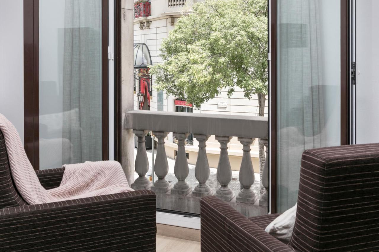 Fisa Rentals Gran Via Apartments Barcelona Exterior photo